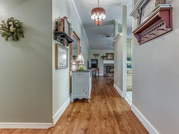 5th image of 13304 Mayberry Pl