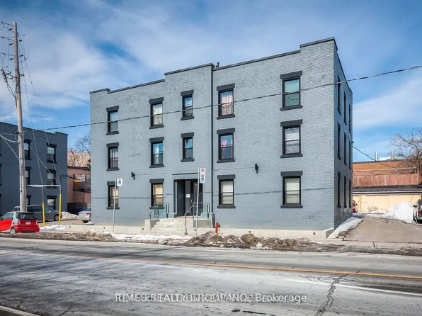 1492 Dundas St E, Toronto, ON