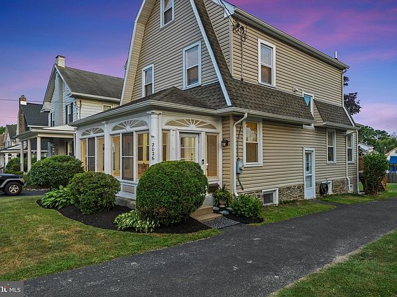 2nd image of 2026 Oakmont Ave
