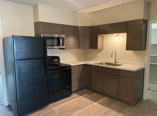 3 S Market St, Elizabethtown, PA 17022