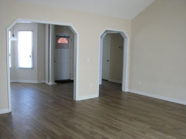 2680 Moonlite Dr — Photo 2