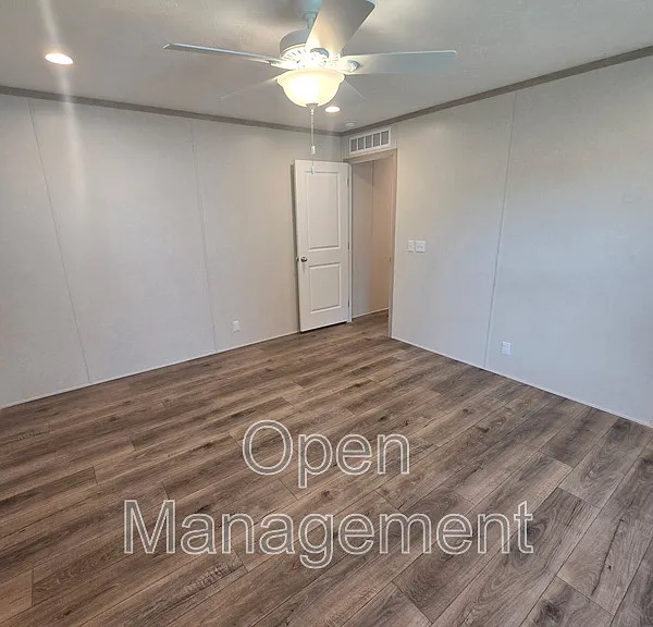2301 SW Oralabor Rd #61 — Photo 10