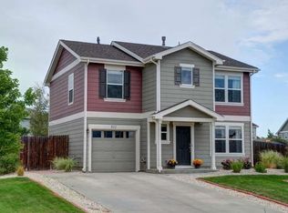822 Ponderosa Ln, Lochbuie, CO 80603