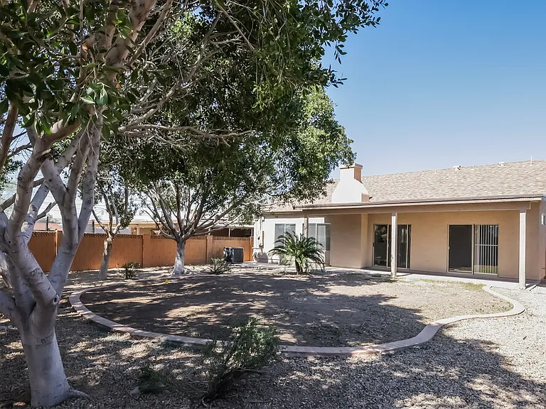 1211 E Winter Dr — Photo 16