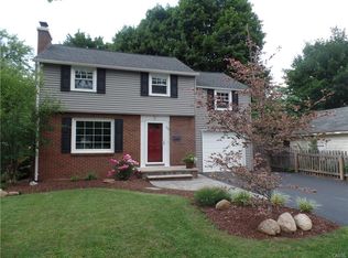 102 W Granger Rd, Syracuse, NY 13219