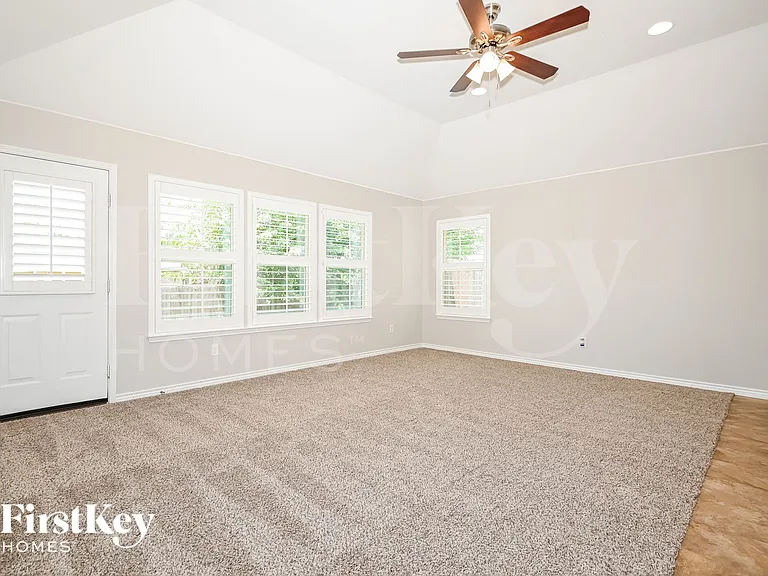 6049 Horn Cap Dr — Photo 7