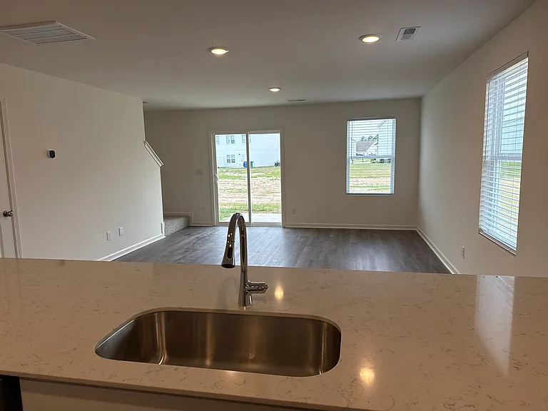 2445 Brookville Dr #B — Photo 8