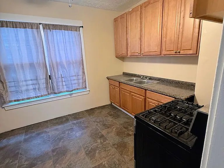 11412 Itasca Ave — Photo 22