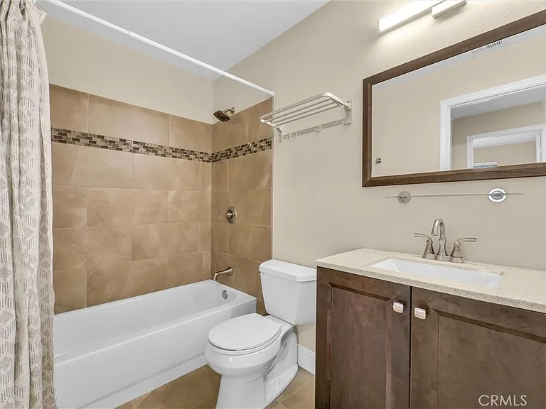 501 Roosevelt St — Photo 18