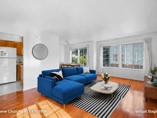 16 Roosevelt Court image 1 of 14