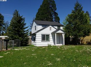 2620 East St, Springfield, OR 97477