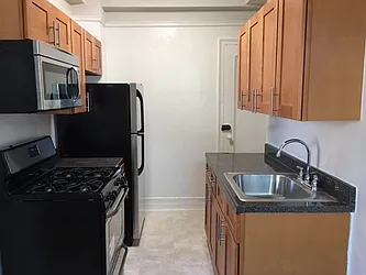 Rented by Royal House Realty, Inc.