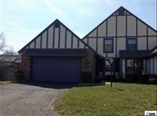 3028 SW Arrowhead Rd, Topeka, KS 66614