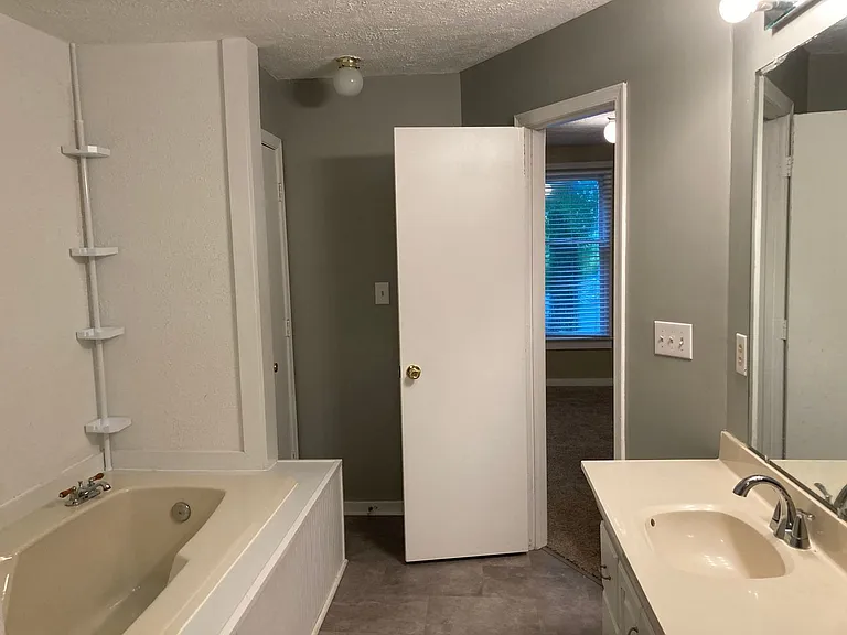 913 Hamilton Ave #B — Photo 21