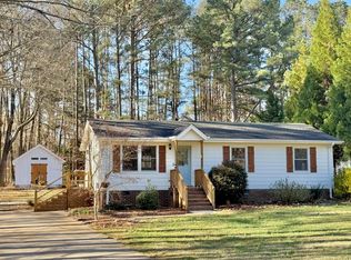 2624 Brad Ct, Apex, NC 27539