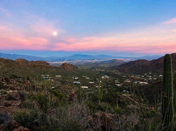 6750 W Hidden Canyon Dr, Tucson, AZ 85745