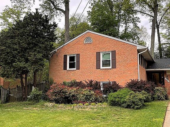2nd image of 8706 Braeburn Dr