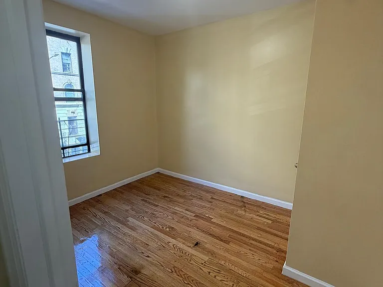 506 W 172nd St #2C — Photo 5