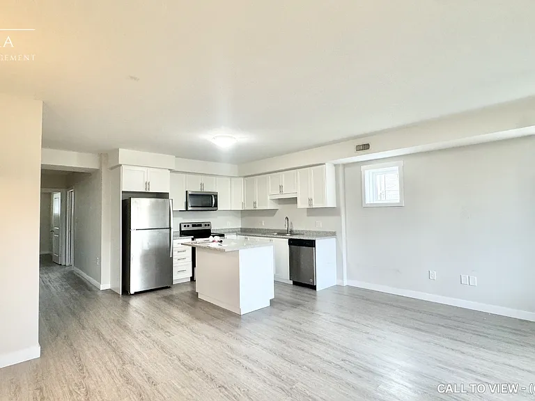 170 Rochefort St #F — Photo 1