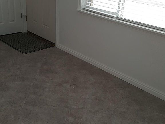4th image of 3423 S Pioneer St