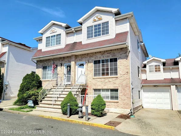 45 Meadow Ln, Staten Island, NY 10306