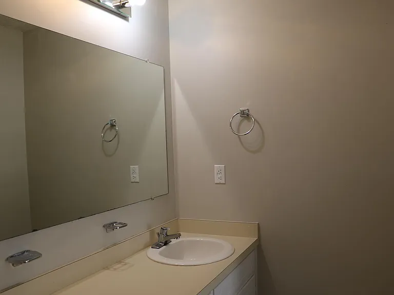 4900 Independence Blvd #11 — Photo 14