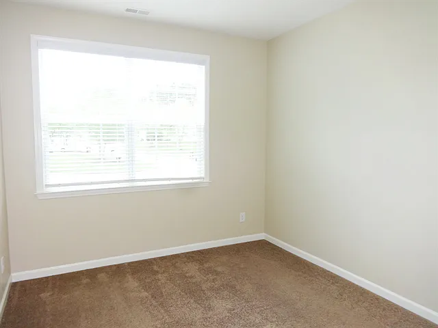 2933 Eureka Cir — Photo 9
