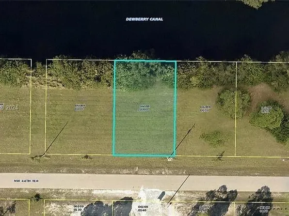 3901 NW 44th Ter, Cape Coral, FL 33993