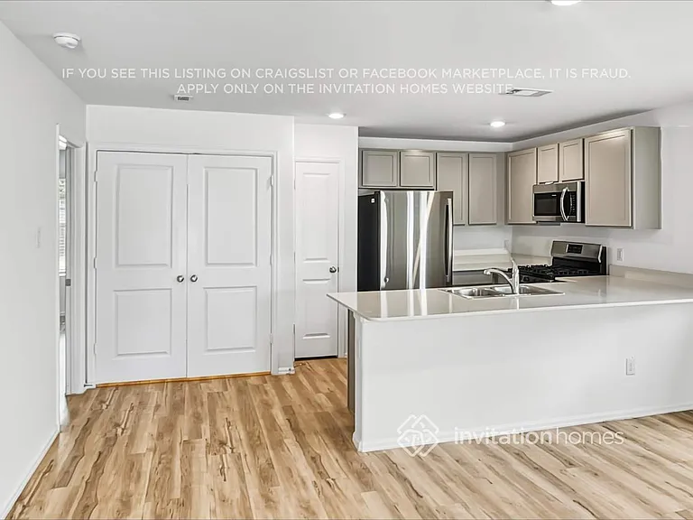 22259 Stoney Ravine Dr — Photo 5