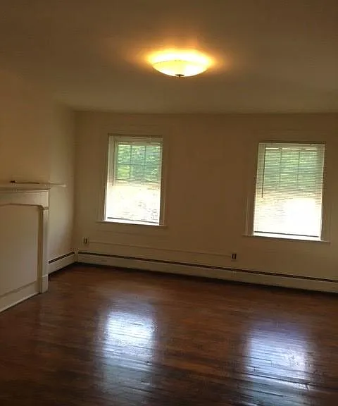154 Mill St #5 — Photo 3