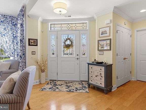 4th image of 79 Strathmere St