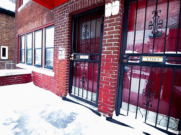 3rd image of 13551 Santa Rosa Dr