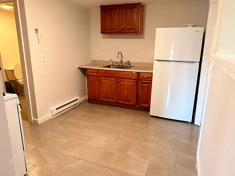 58 Arlington St #1 — Photo 7