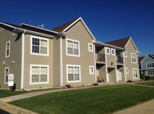 3901 45th St #D, Kenosha, WI 53144