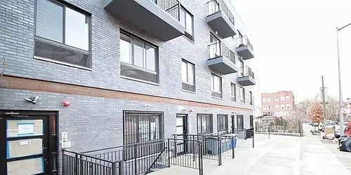 Rented by Makover Group Inc