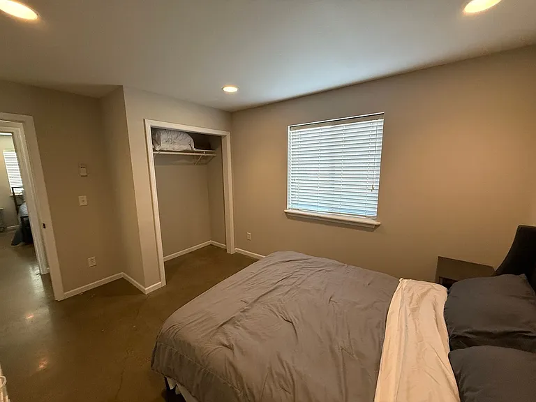 1409 Paris Rd #101 — Photo 23