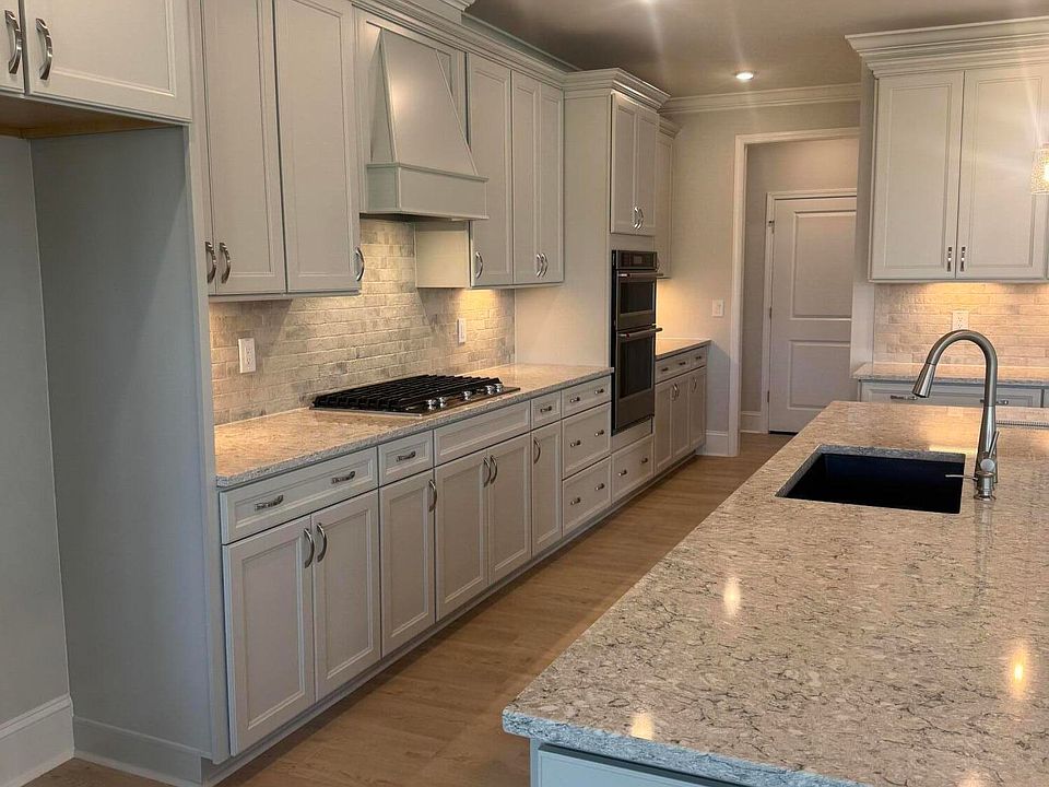 2nd image of 58 E Araco Dr