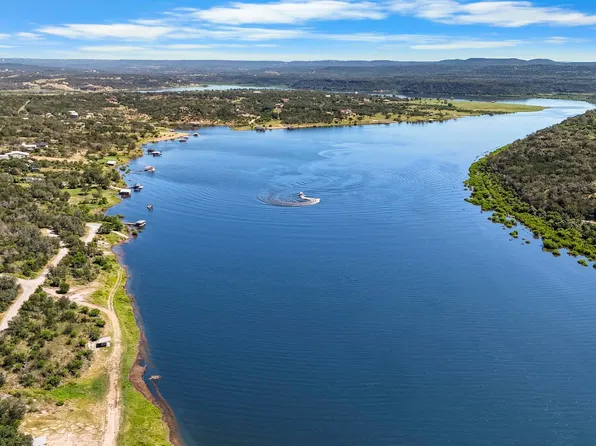 118 Midnight Sun Dr Drive, Spicewood, TX 78669-4053