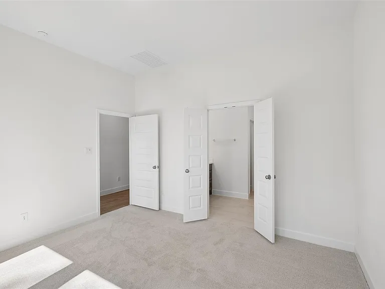 29934 Stony Forest Dr — Photo 11