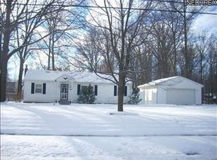 2216 Arndale Rd, Stow, OH 44224