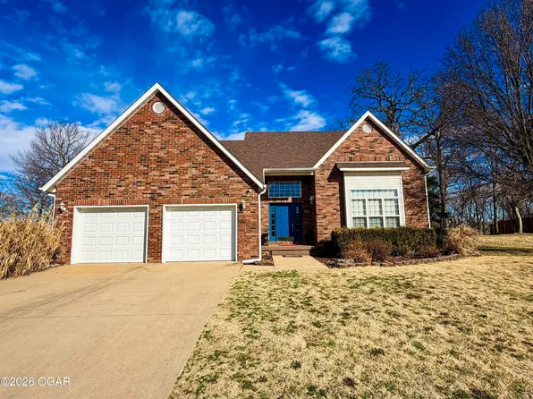 111 Briarbrook Dr, Carl Junction, MO 64834