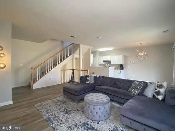 14503 Hampshire Hall Ct #1102, Upper Marlboro, MD 20772