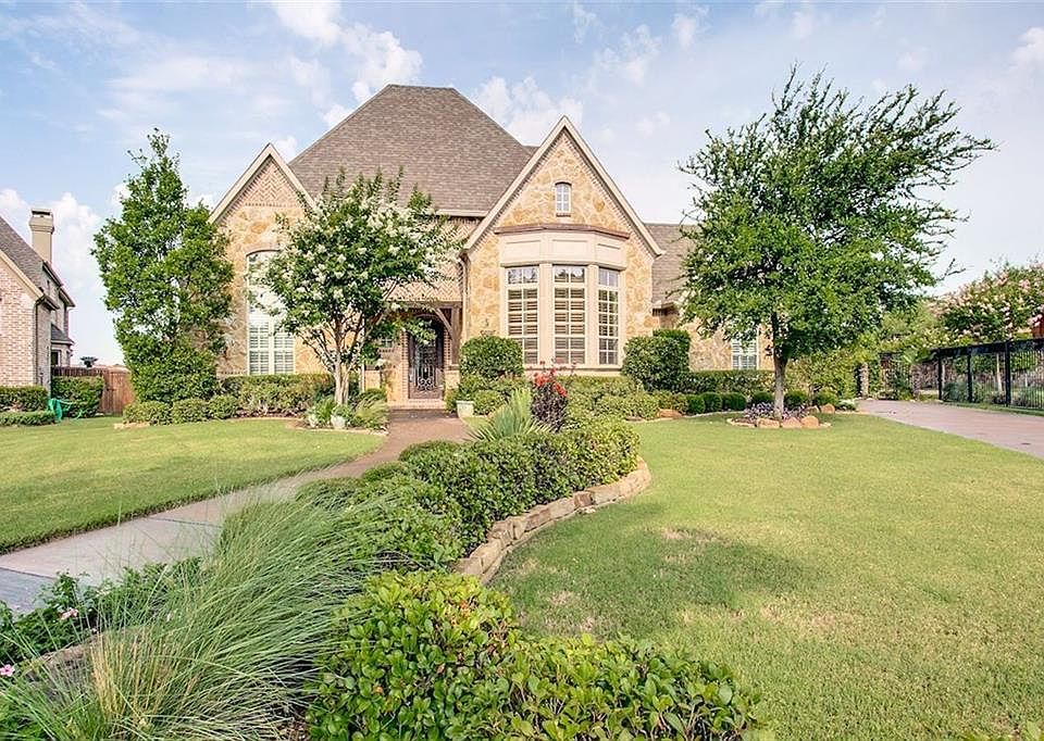 1st image of 2700 Seven Shields Ln