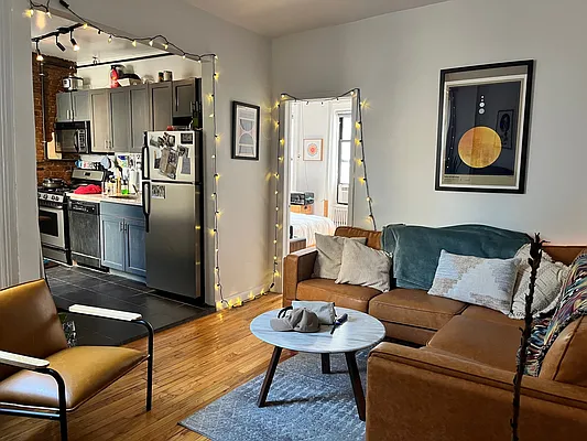 Rented by Living New York | media 15