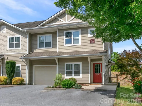 43 Foxden Dr Unit 104, Fletcher, NC 28732