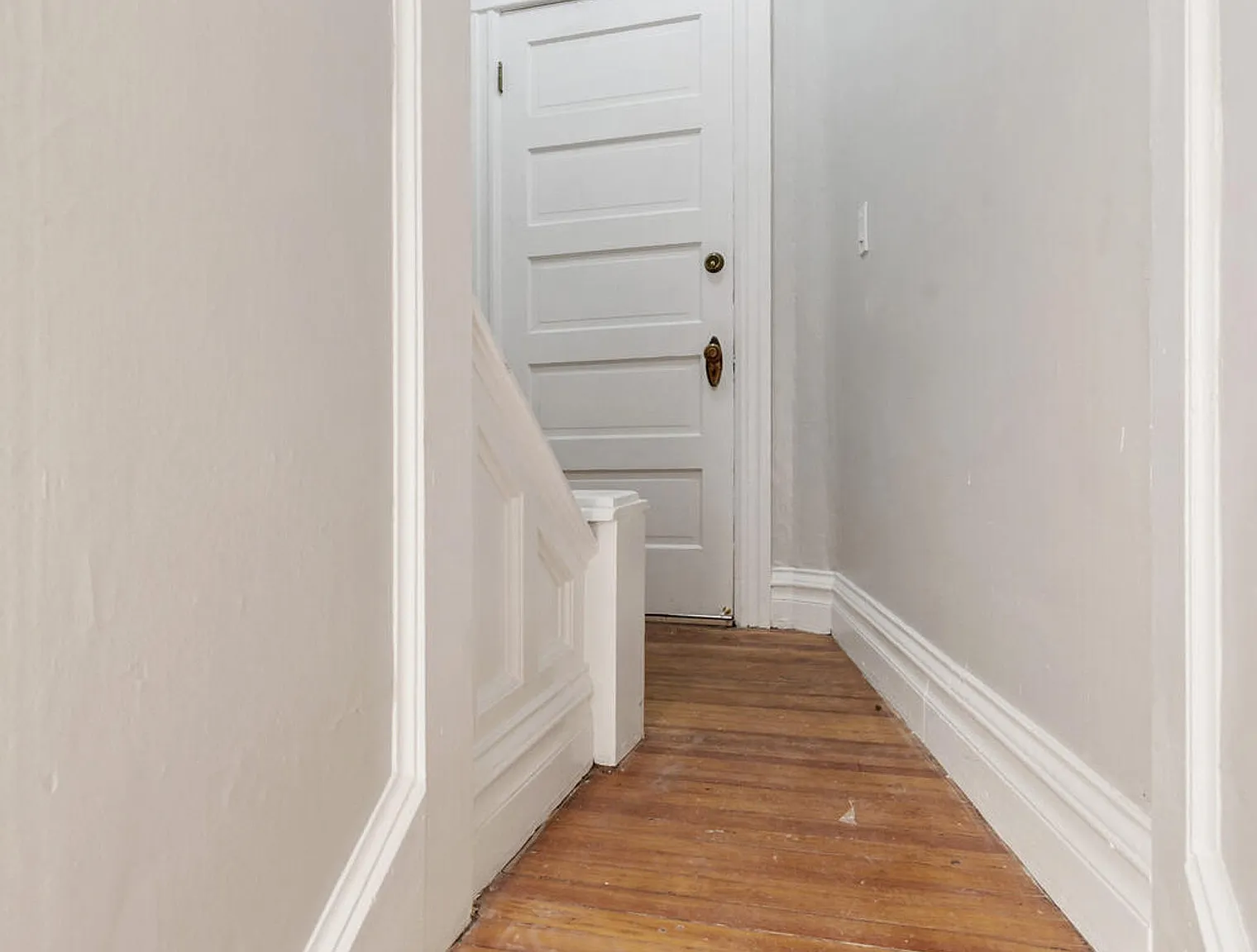 2 bed, 1.0 bath, $3,381 — Photo 3
