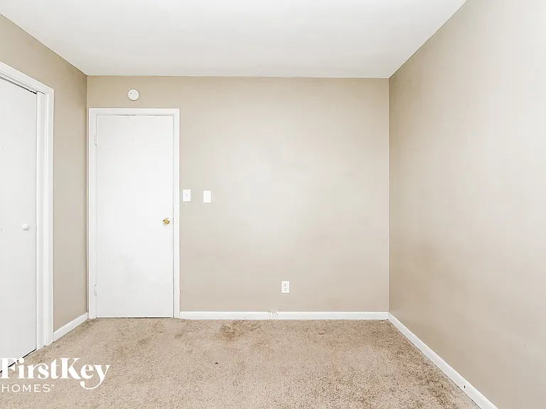3223 Vincz Dr — Photo 11