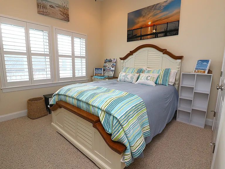 9505 Monmouth Ave #B — Photo 24