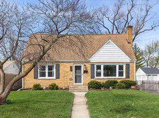 218 S Fairfield Ave, Lombard, IL