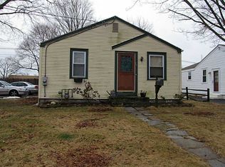 78 Easton Ave, Warwick, RI 02888